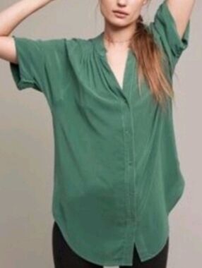Maeve Anthropologie 100% Silk Blouse Small Sage Green Button Down Minimalist